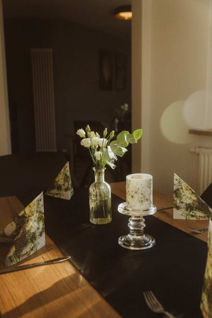 Gedeckter Tisch im Restaurant